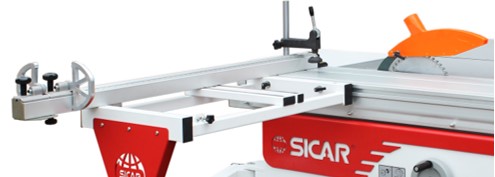 SICAR SEGA 315 Maxi  Поперечная линейка  Телескопическая поперечная алюминиевая линейка с 2-мя флажковыми упорами  В комплекте аутригерный стол и эксцентриковый прижим 
